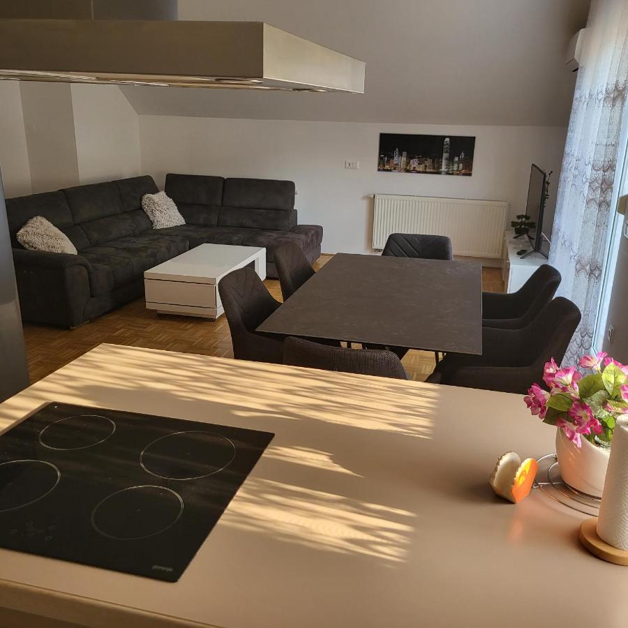 Apartment Zelimlje Škofljica Екстериор снимка